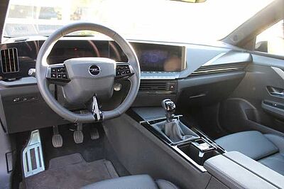 Opel Astra Sports Tourer 1.2 Turbo GS