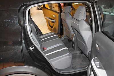 Opel Frontera 1.2 DI Hybrid 48V eDCT GS