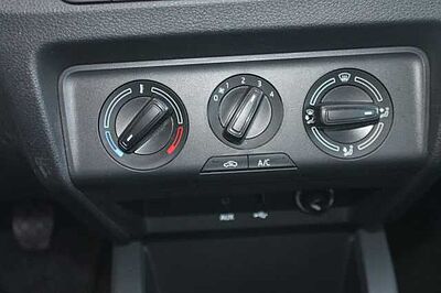 SKODA Fabia III Combi 1.0 MPI Cool Plus