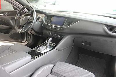 Opel Insignia Sports Tourer Diesel 2.0 Aut. Elegance
