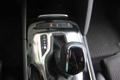 Opel Insignia Sports Tourer Diesel 2.0 Aut. Elegance